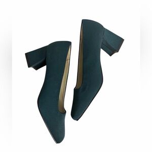 Jasmine Flex Deep Teal Pumps Size 7.5 B